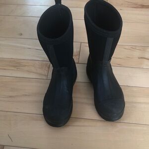 Kids unisex muck boots size youth 1